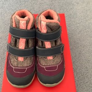 NWOT See Kai Run Atlas II WP/IN Purple Size 10